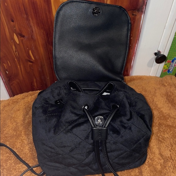 NWT Juicy Couture 2in1 Backpack - Picture 8 of 15